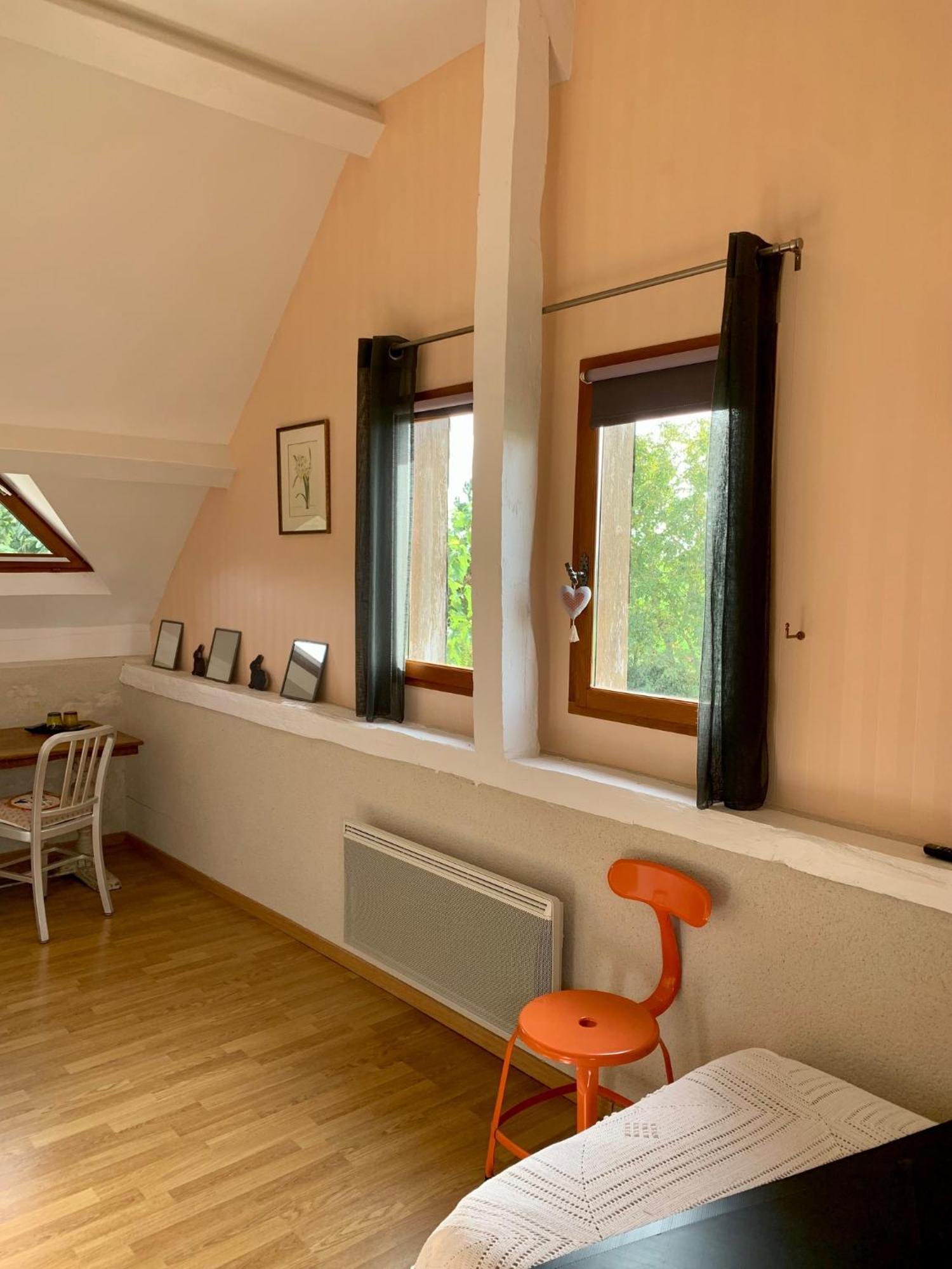 Готель Le Logis De La Chouette Bauge-en-Anjou Екстер'єр фото